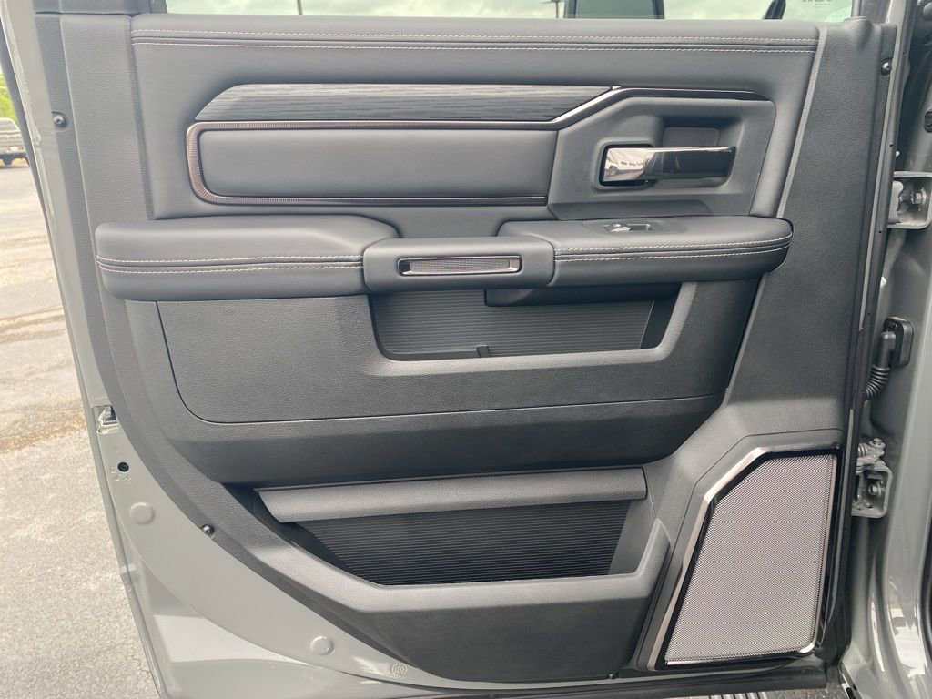 New 2026 RAM 2500 Rebel AWD/4WD image 35