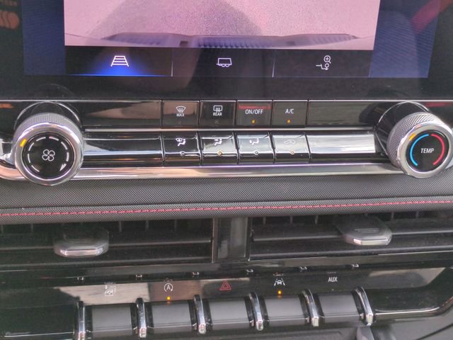 Used 2023 Chevrolet Colorado Z71 image 23