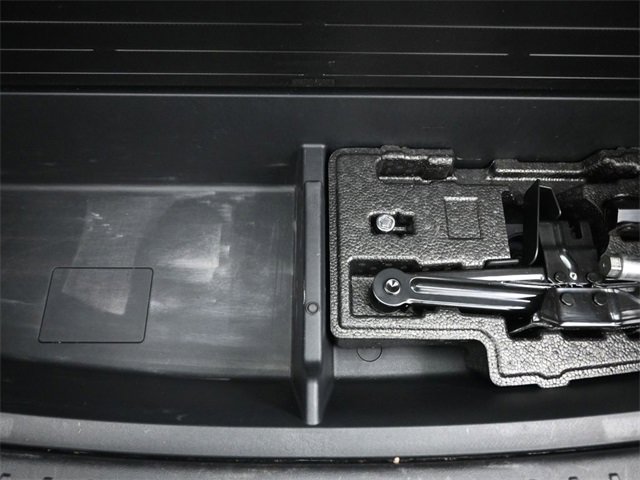 Used 2022 Kia Sorento SX image 16