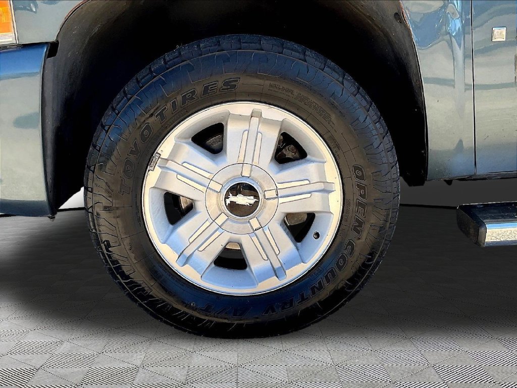 Used 2008 Chevrolet Silverado 1500 LT w/ All Star Edition AWD/4WD image 34