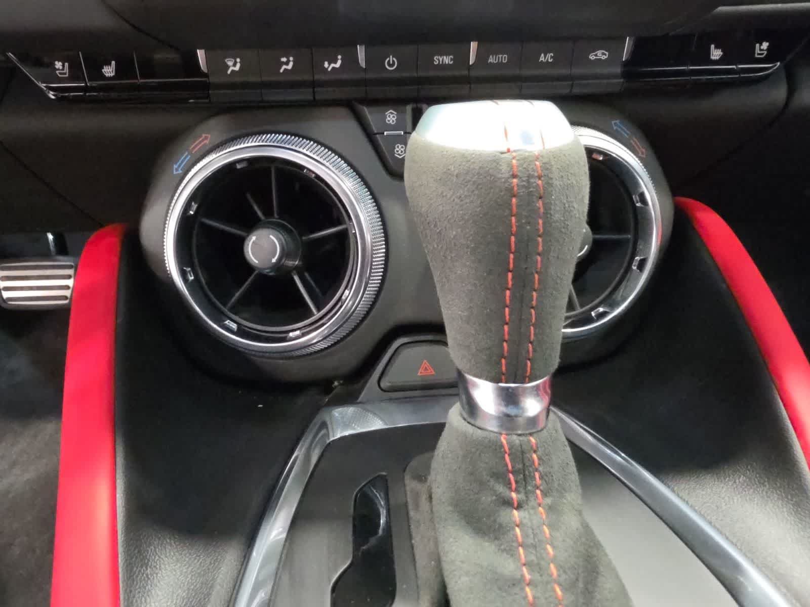 Used 2020 Chevrolet Camaro ZL1 RWD image 27