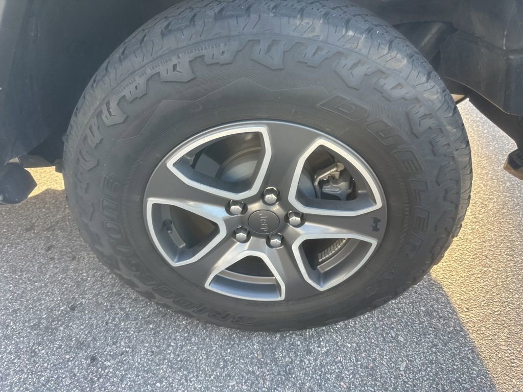 Used 2020 Jeep Wrangler Unlimited Sport S w/ Sun And Sound Package image 29