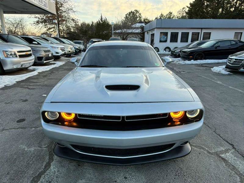 Used 2020 Dodge Challenger R/T image 5