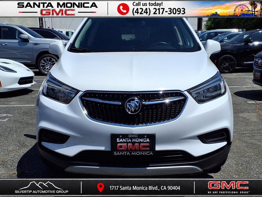 Certified 2021 Buick Encore Preferred FWD image 2