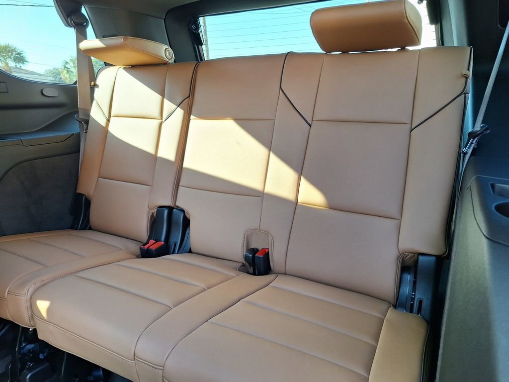 New 2026 Cadillac Escalade Luxury image 10