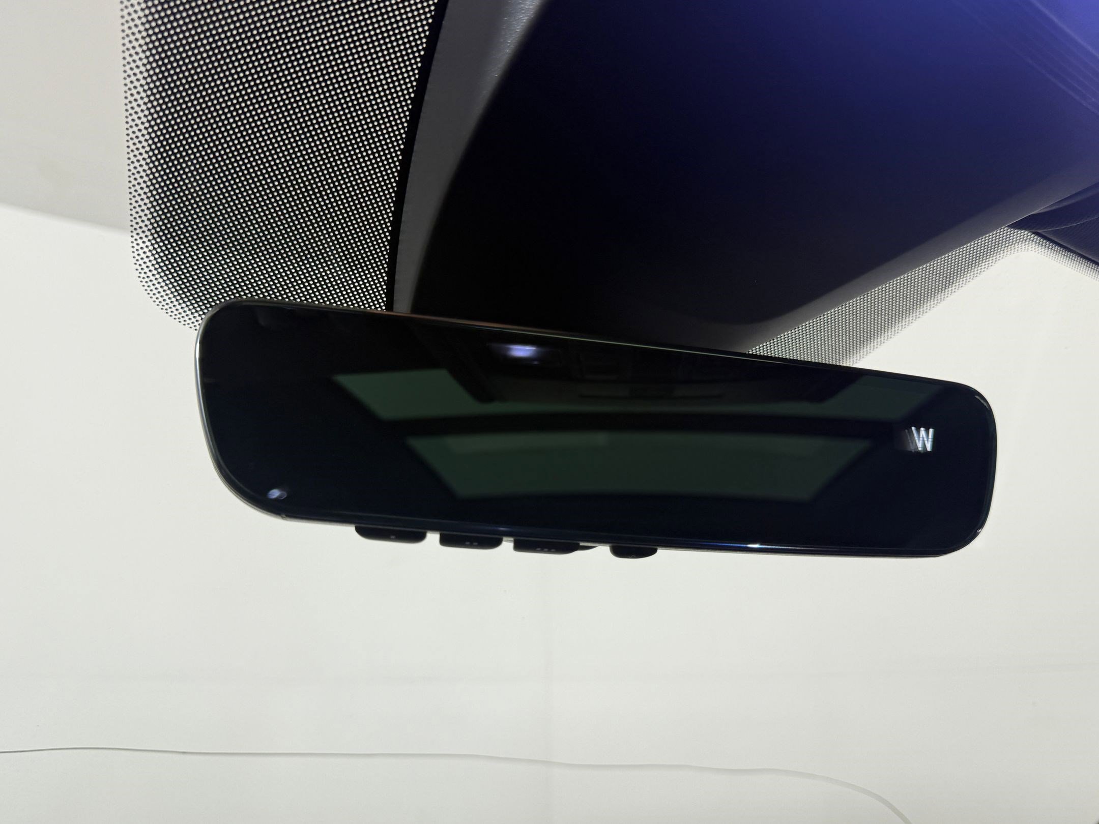 Used 2023 Volkswagen Atlas Cross Sport SEL Premium R-Line image 17