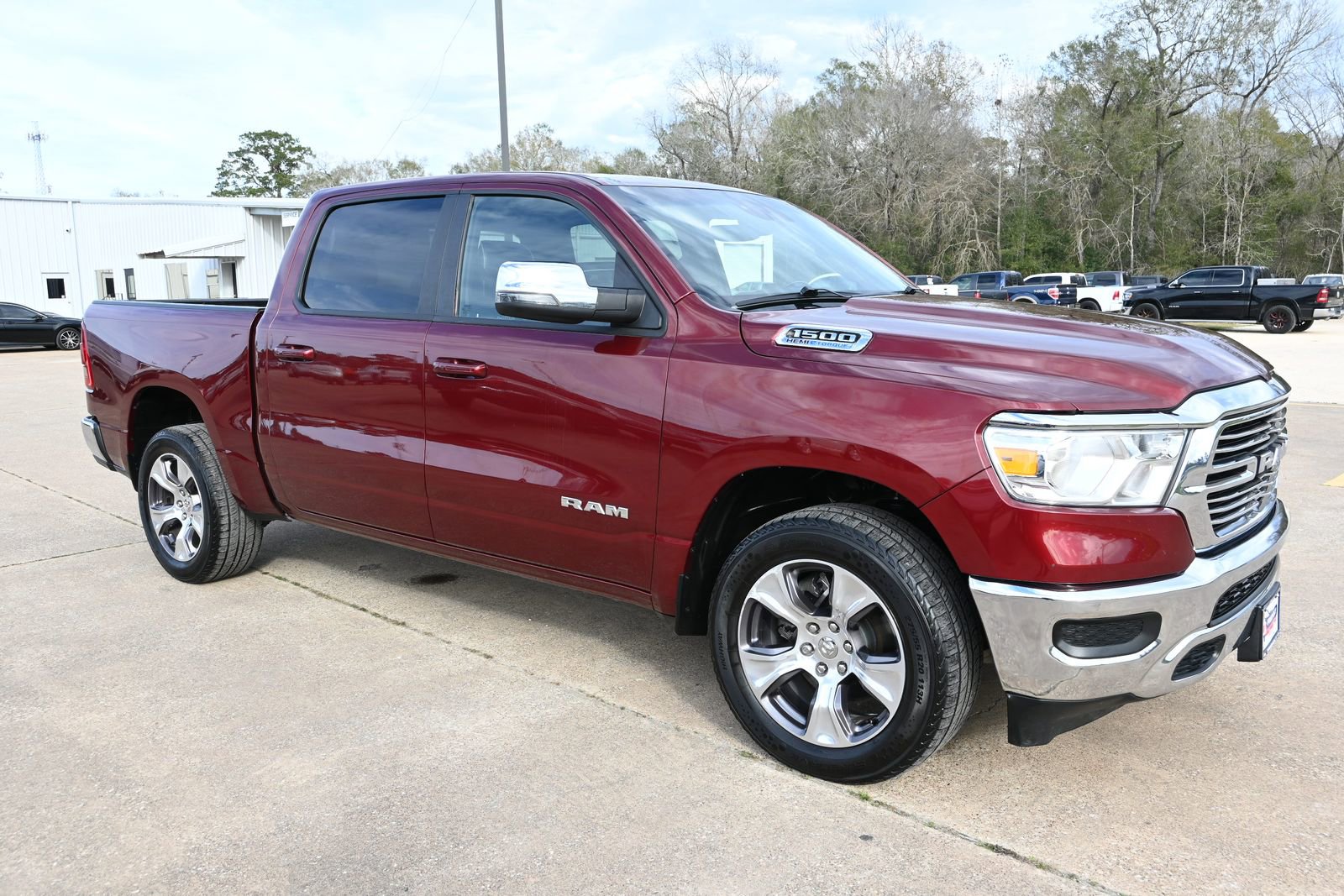 Used 2024 RAM 1500 Laramie image 5