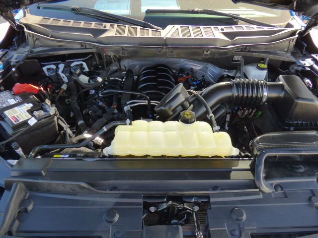 Used 2021 Ford F150 XLT w/ Equipment Group 302A High AWD/4WD image 11