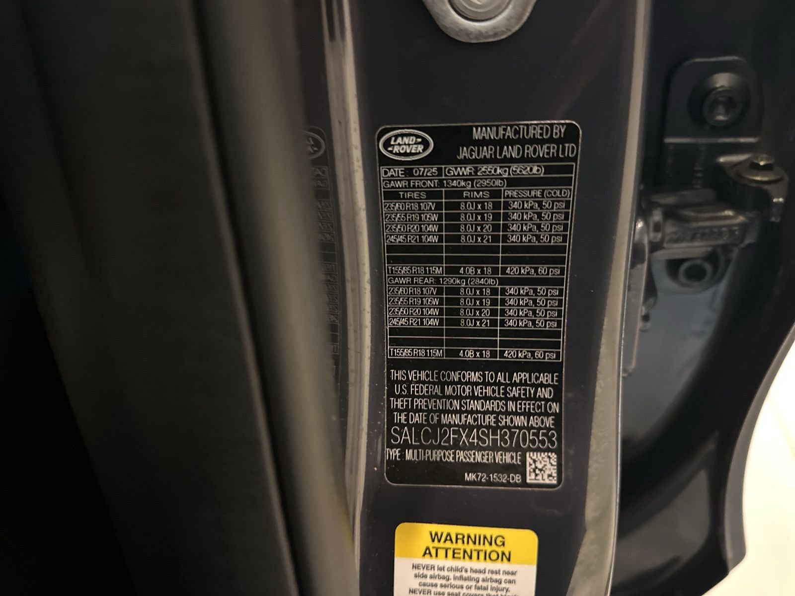 Certified 2025 Land Rover Discovery Sport S image 15