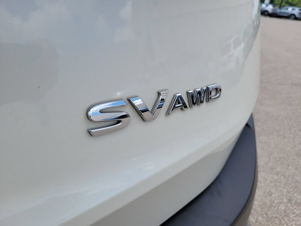 Used 2023 Nissan Rogue SV AWD/4WD image 6