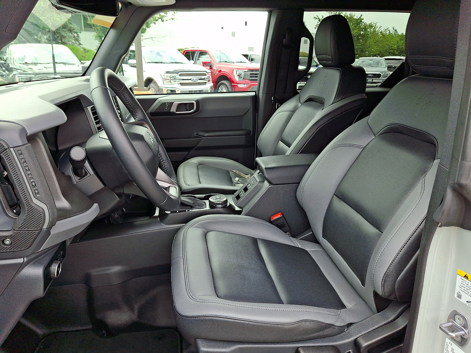 Used 2024 Ford Bronco Big Bend AWD/4WD image 16
