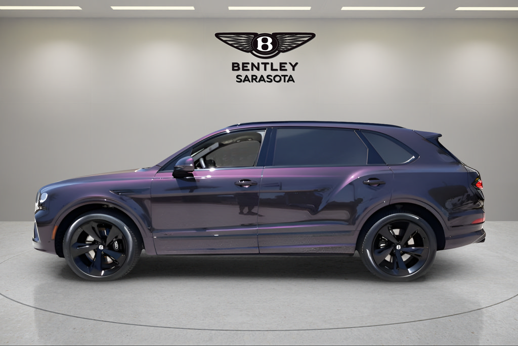 Used 2023 Bentley Bentayga Extended Wheelbase AWD/4WD image 5