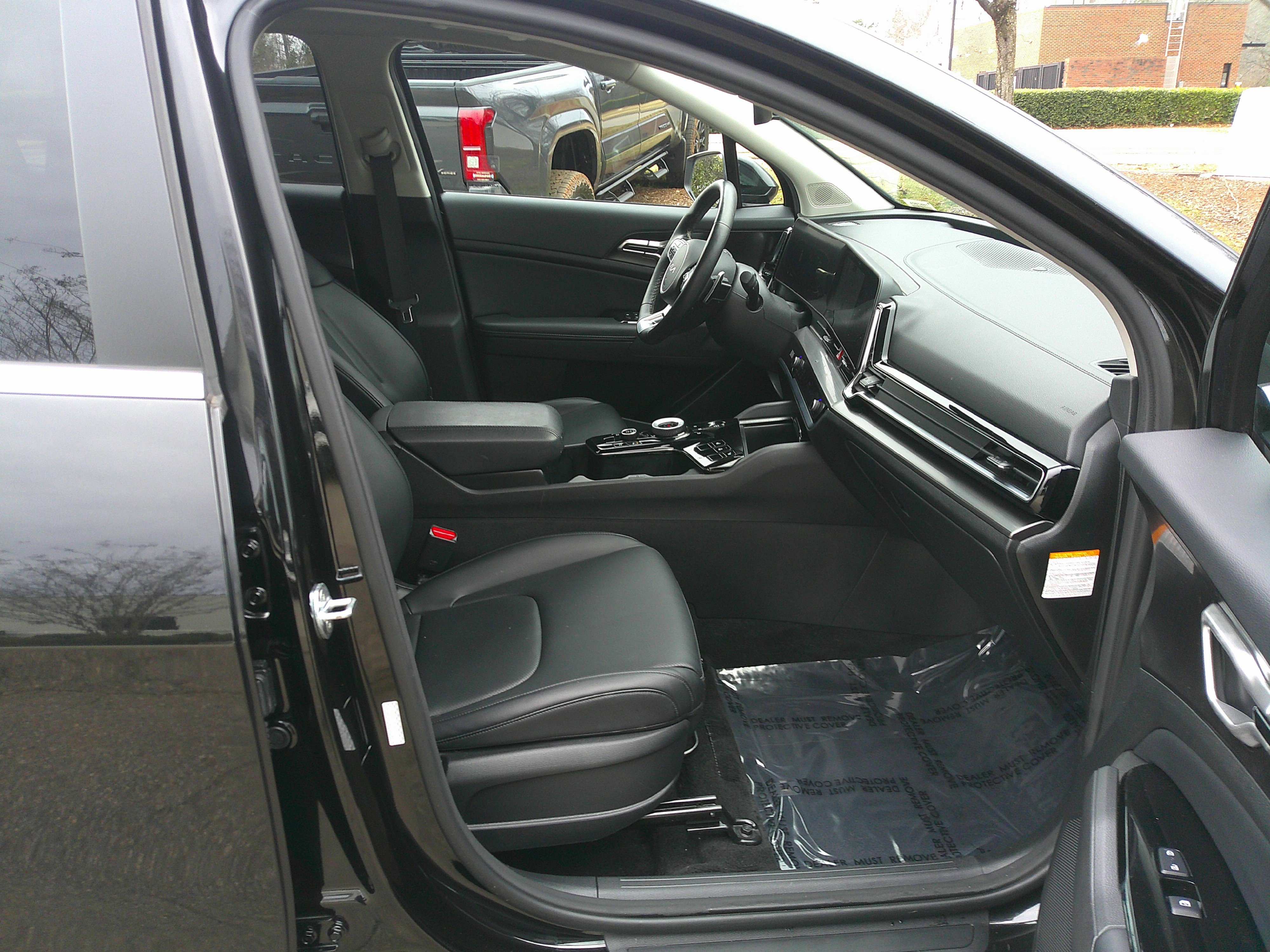 Used 2023 Kia Sportage EX w/ EX Premium Package image 34