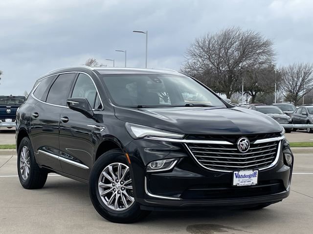 Used 2024 Buick Enclave Premium image 2