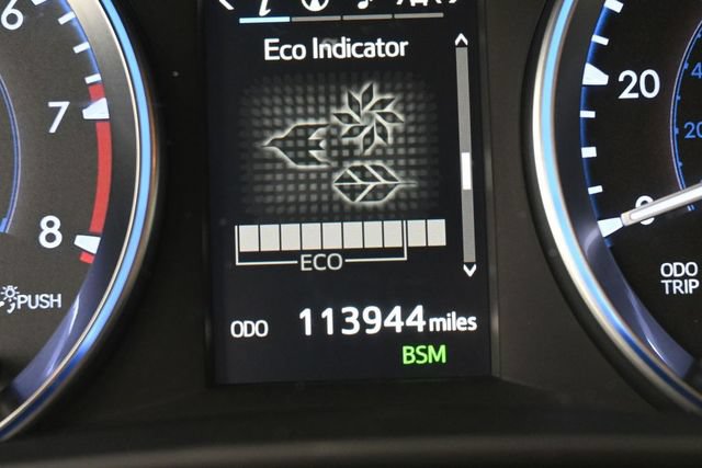 Used 2018 Toyota Highlander XLE FWD image 12