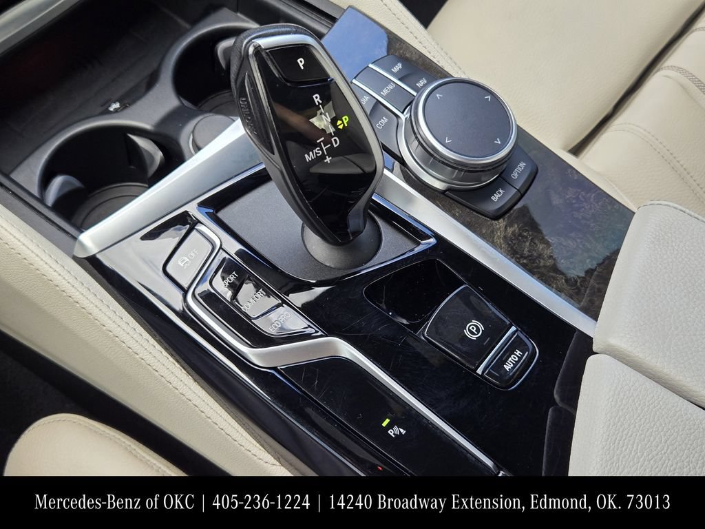 Used 2021 BMW 530i xDrive w/ M Sport Package AWD/4WD image 16