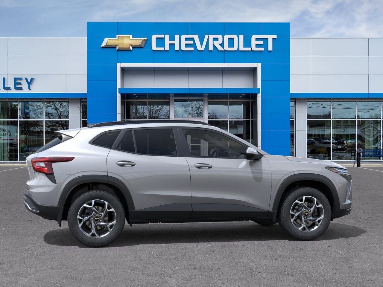 New 2025 Chevrolet Trax LT w/ Driver Confidence Package FWD image 29