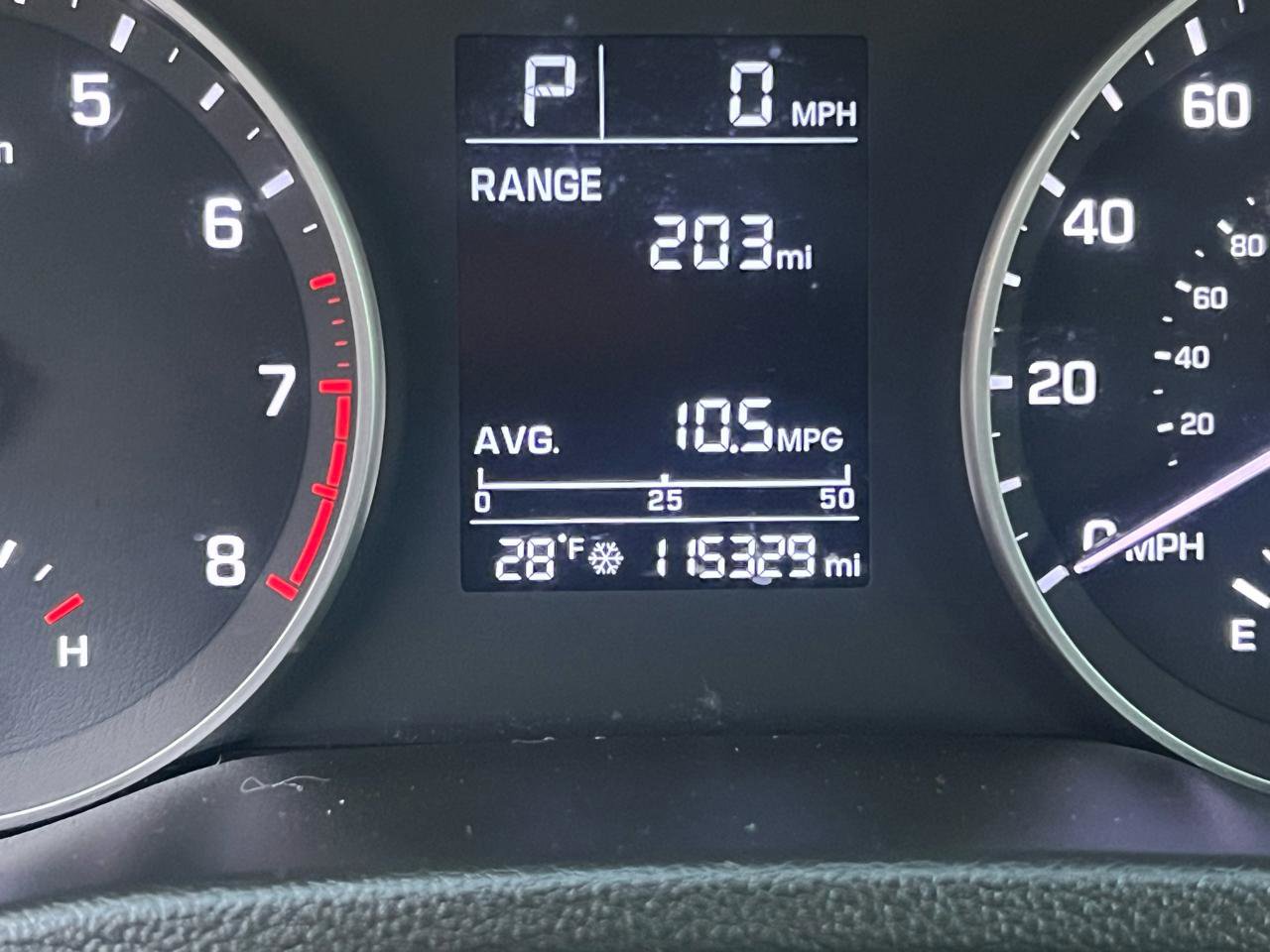 Used 2018 Hyundai Elantra SE image 12