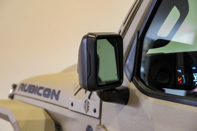 Used 2025 Jeep Gladiator Rubicon w/ Safety Group AWD/4WD image 44