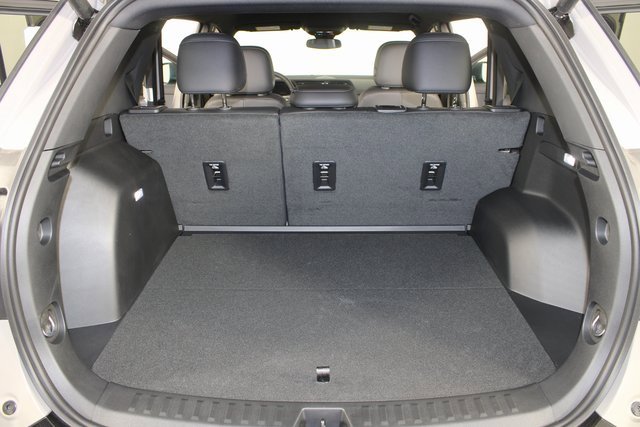 New 2026 GMC Terrain AT4 image 17