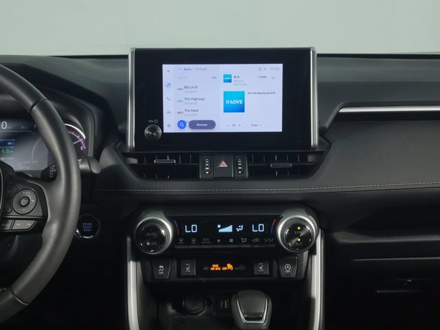 Used 2023 Toyota RAV4 XLE Premium FWD image 24