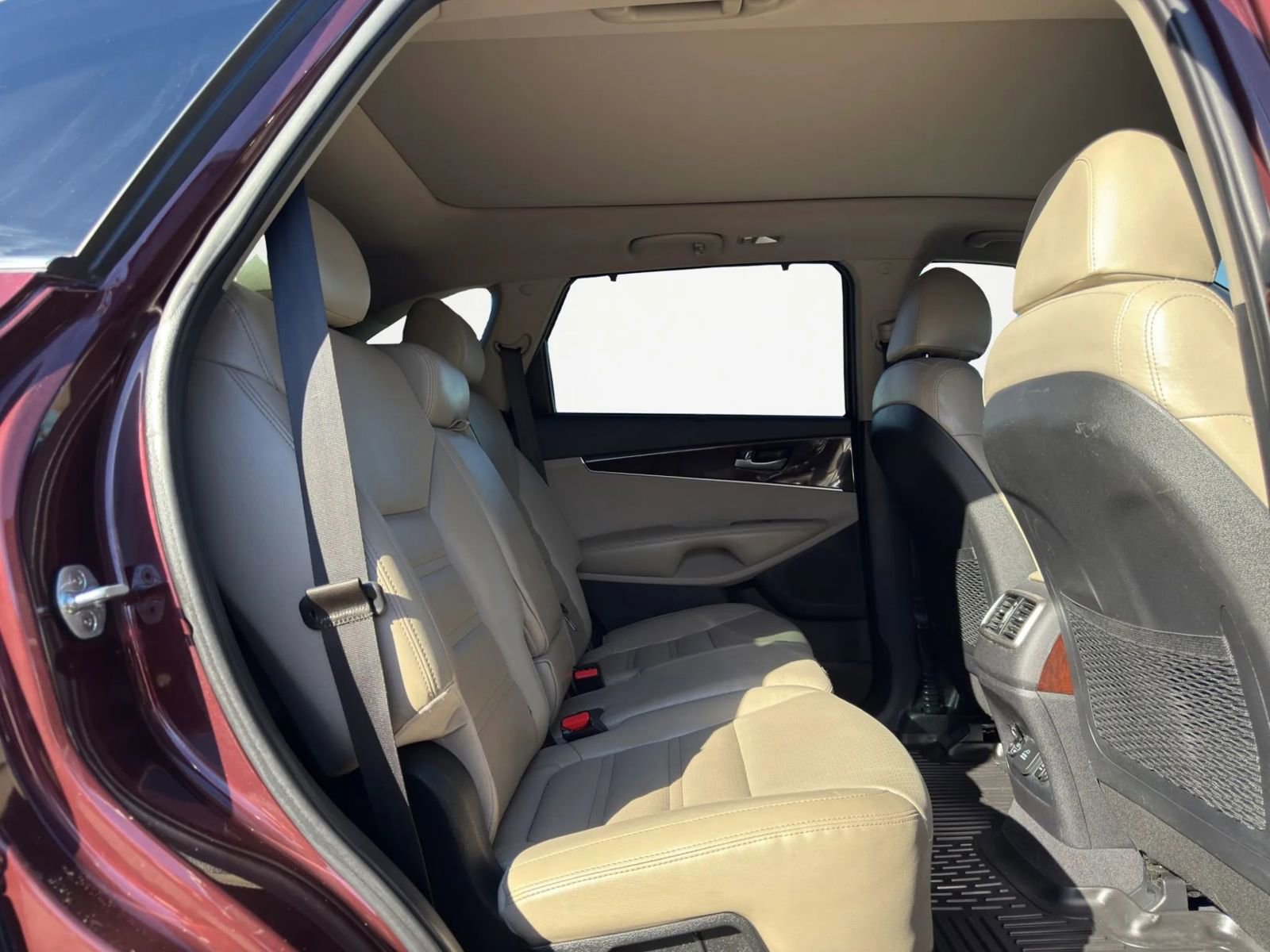 Used 2018 Kia Sorento EX w/ EX Advanced Touring Package FWD image 23