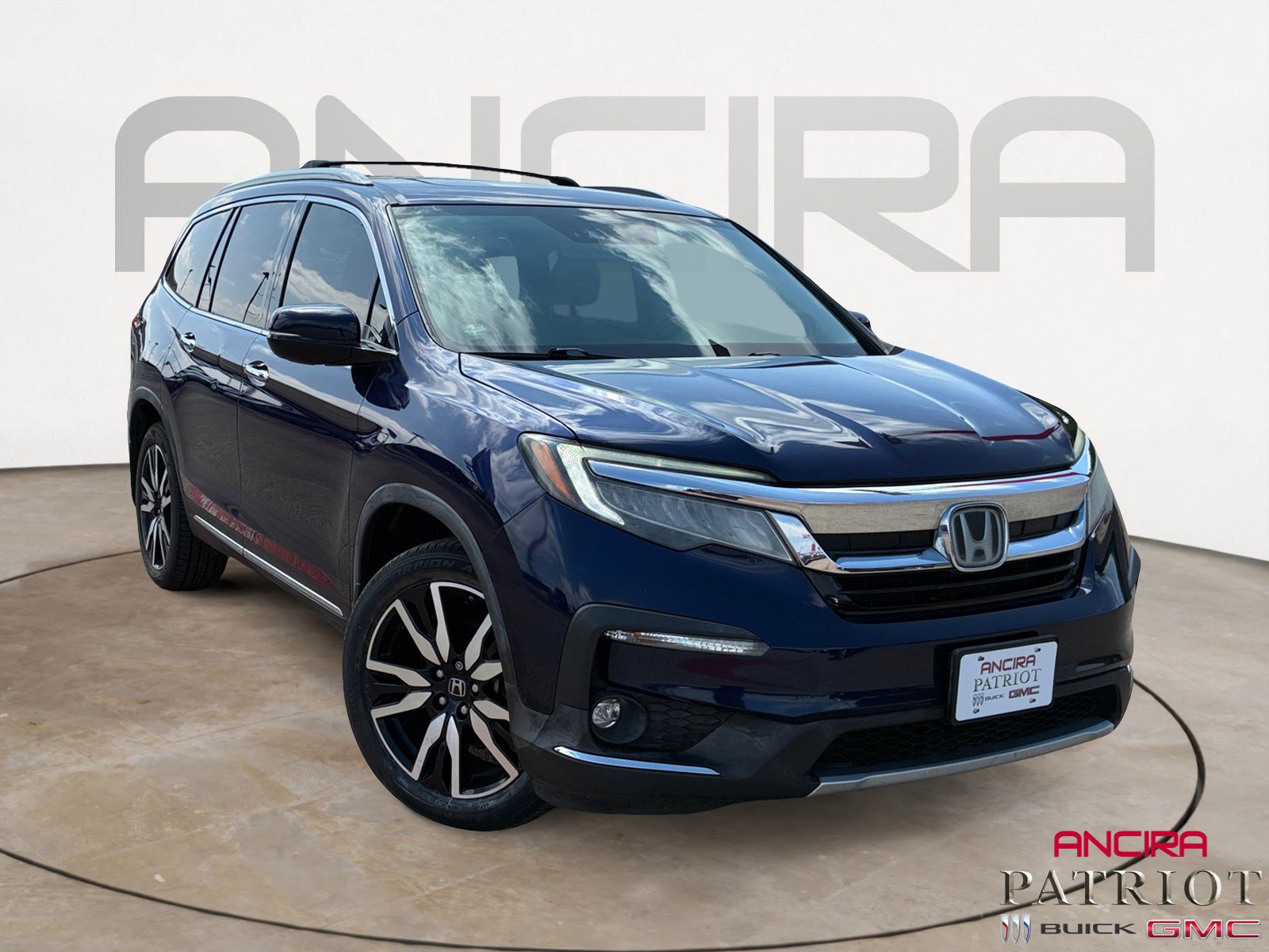Used 2019 Honda Pilot Elite image 1