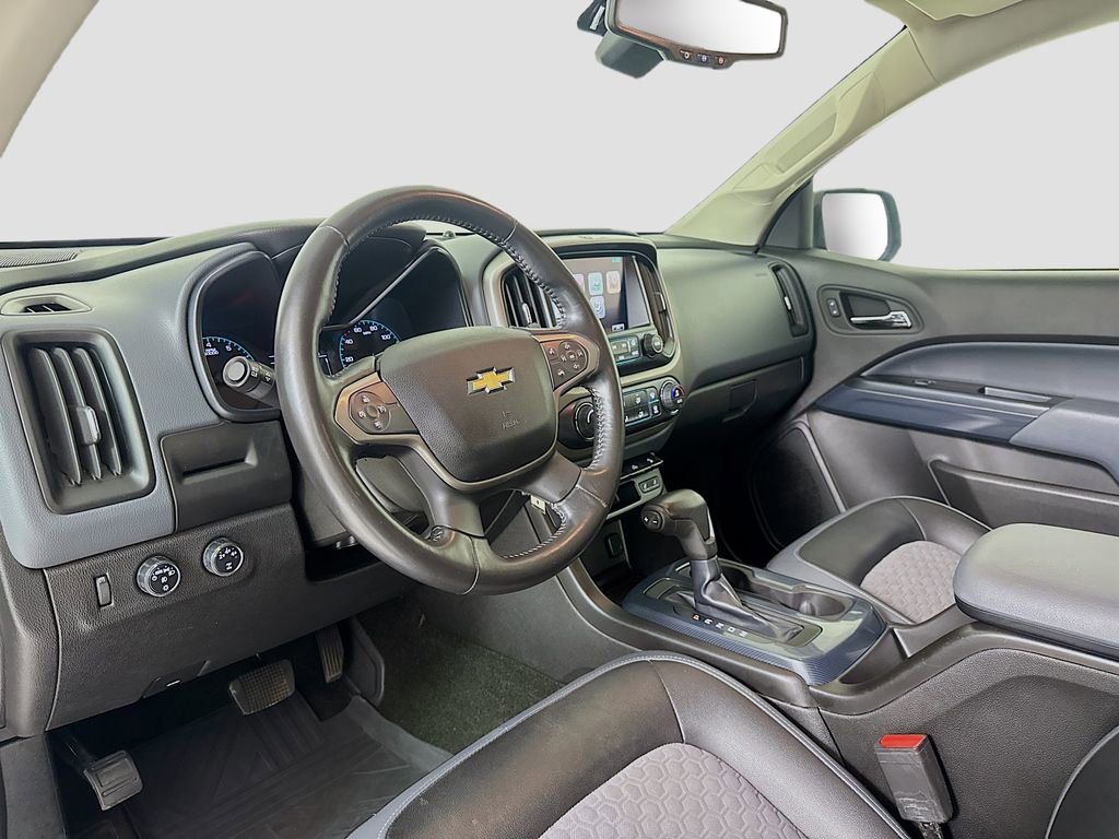 Used 2015 Chevrolet Colorado Z71 AWD/4WD image 9