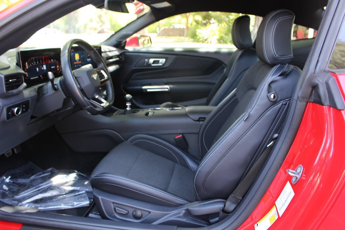 Used 2024 Ford Mustang GT RWD image 8