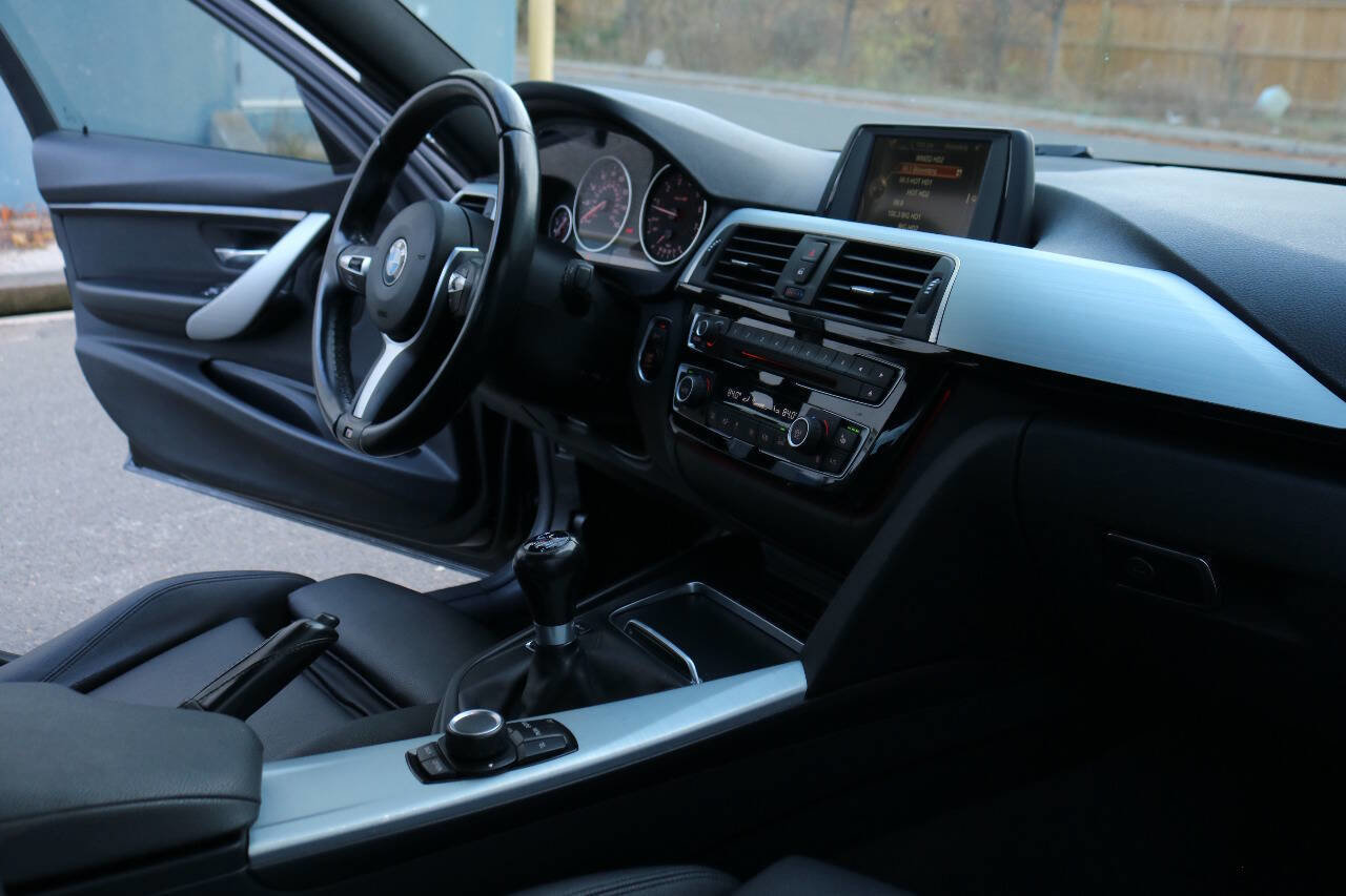 Used 2016 BMW 328i Sedan image 29