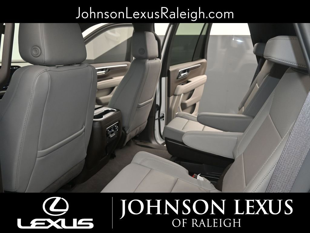 Used 2025 Chevrolet Tahoe Z71 w/ Z71 Off-Road Package AWD/4WD image 12