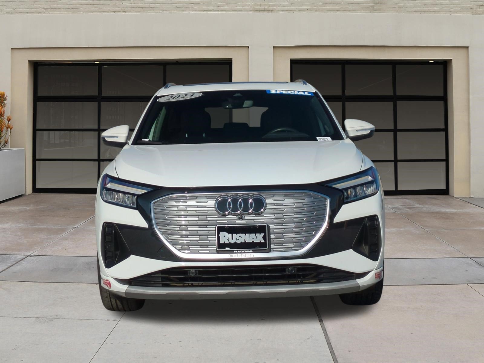Used 2023 Audi Q4 e-tron Premium Plus RWD image 6