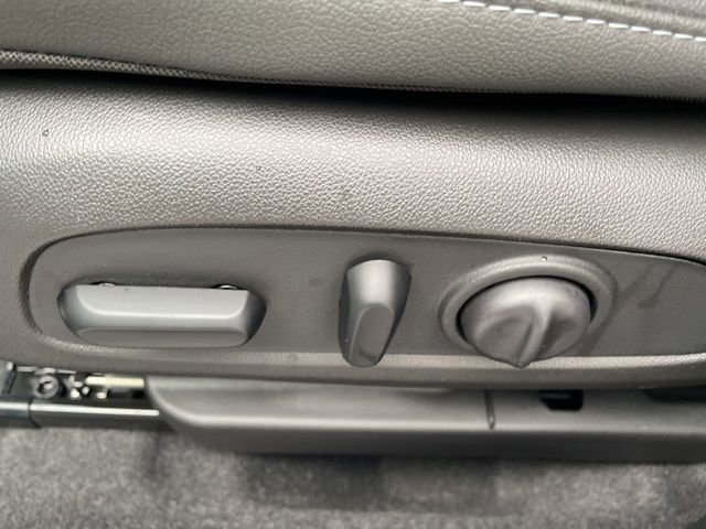 Used 2025 Buick Envista Preferred w/ Convenience I Package image 13