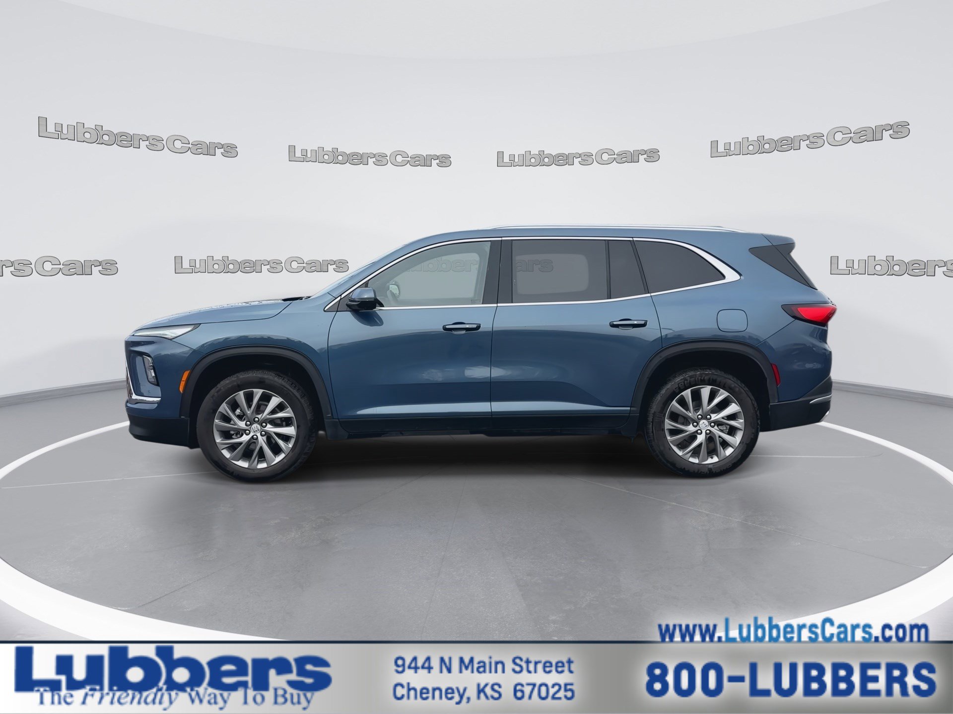 Used 2025 Buick Enclave Preferred image 5