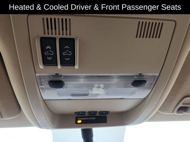 Used 2013 Chevrolet Avalanche LTZ image 48