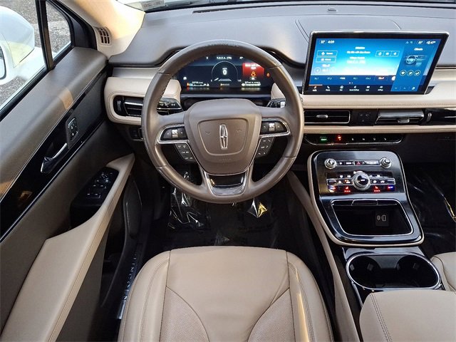 Used 2021 Lincoln Nautilus AWD w/ Equipment Group 101A image 10