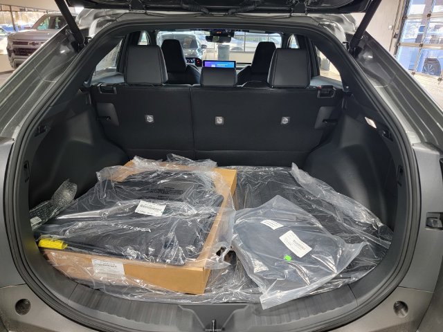 New 2026 Subaru Solterra AWD/4WD image 33