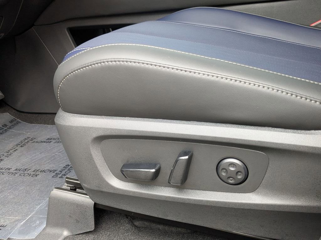 New 2026 INFINITI QX60 Sport image 13