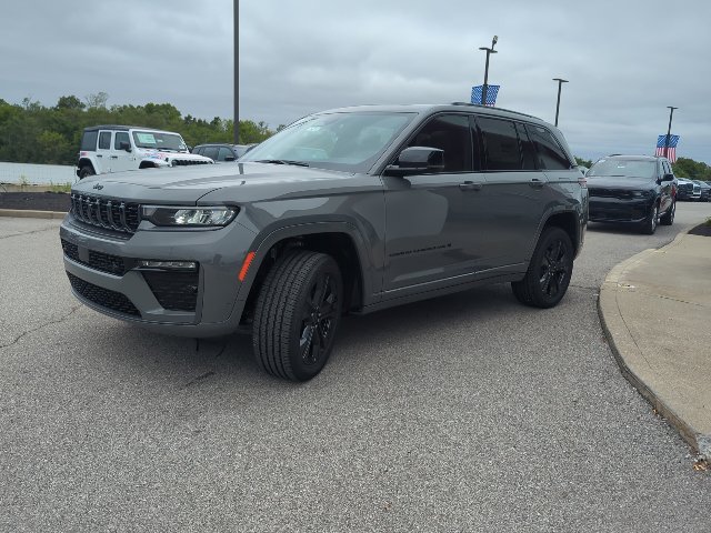 New 2027 Jeep Grand Cherokee Limited AWD/4WD image 5