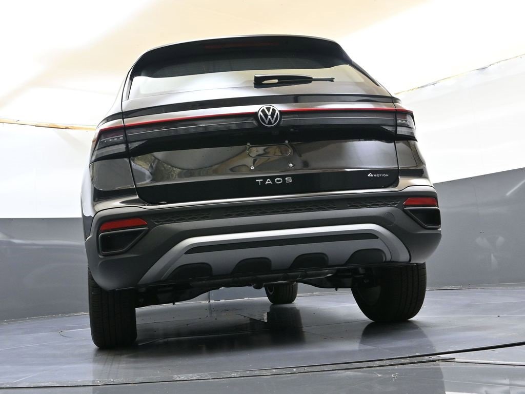 New 2025 Volkswagen Taos S image 39