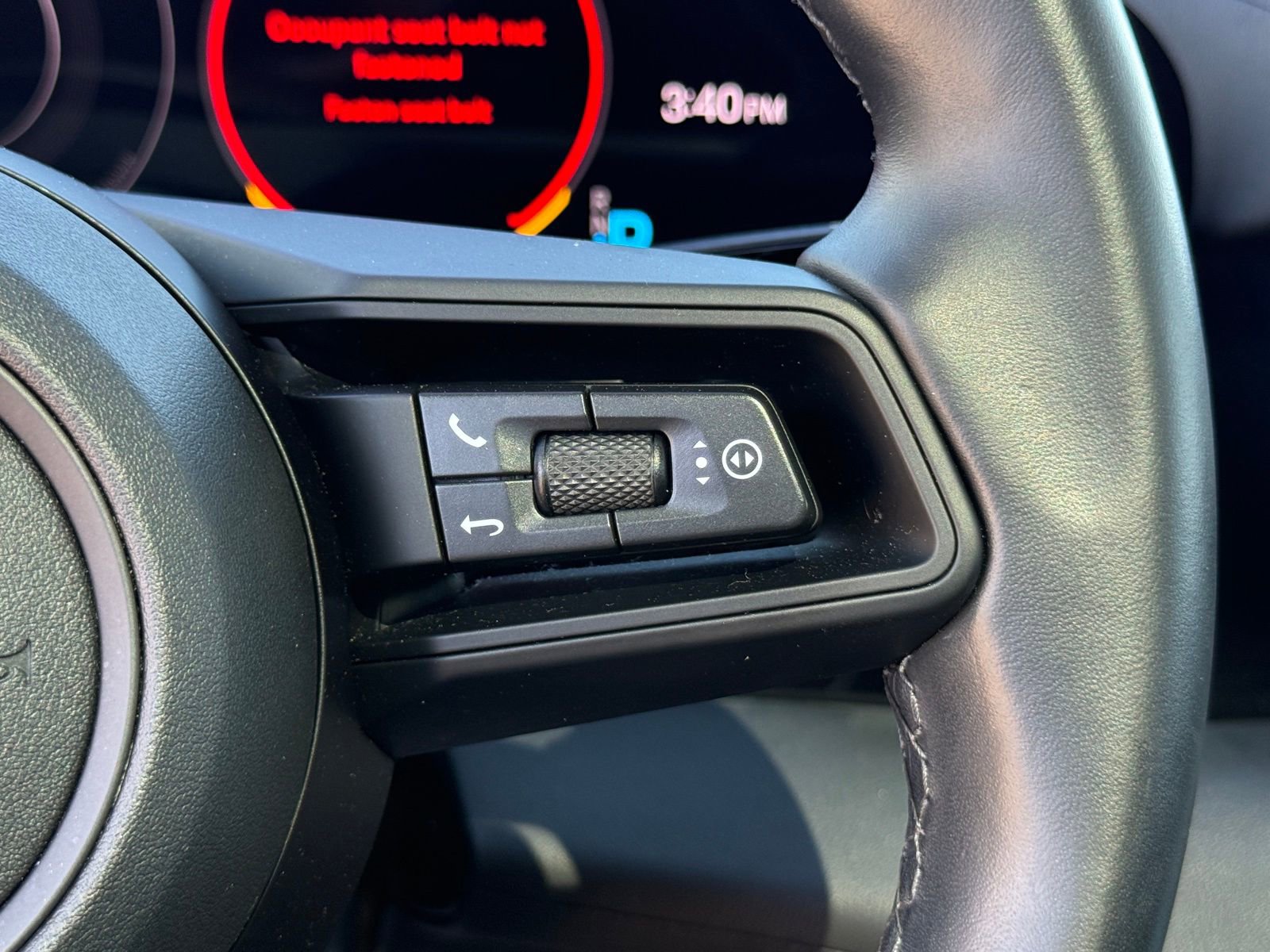 Used 2024 Porsche Taycan image 32