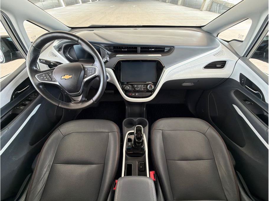 Used 2018 Chevrolet Bolt Premier w/ Driver Confidence II Package FWD image 15