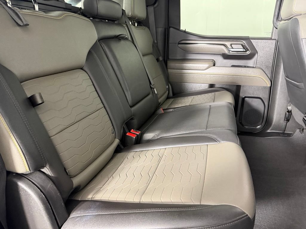 Used 2023 Chevrolet Silverado 1500 ZR2 w/ Technology Package AWD/4WD image 29