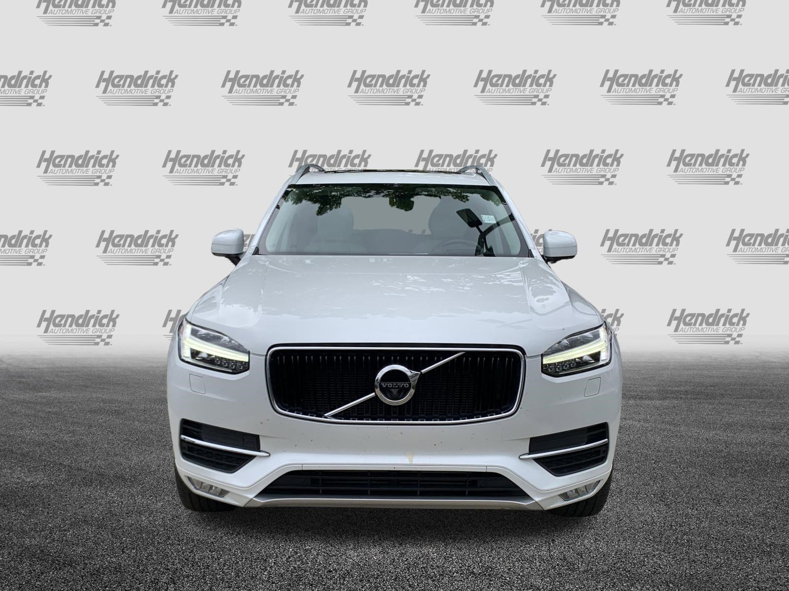 Used 2019 Volvo XC90 T6 Momentum w/ Advanced Package AWD/4WD image 3