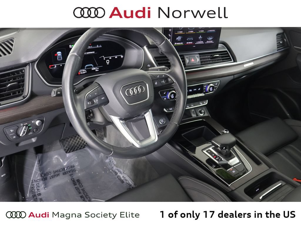 Used 2023 Audi Q5 2.0T Prestige AWD/4WD image 2