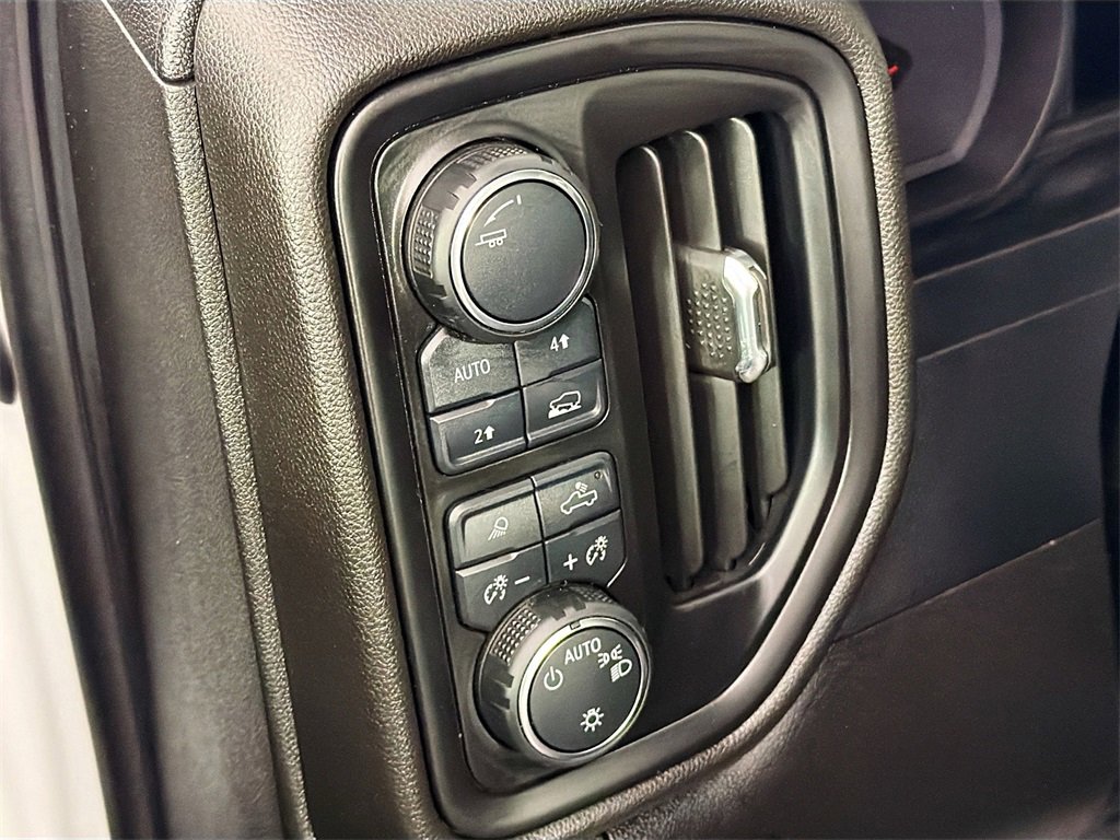 Used 2023 Chevrolet Silverado 1500 W/T image 10