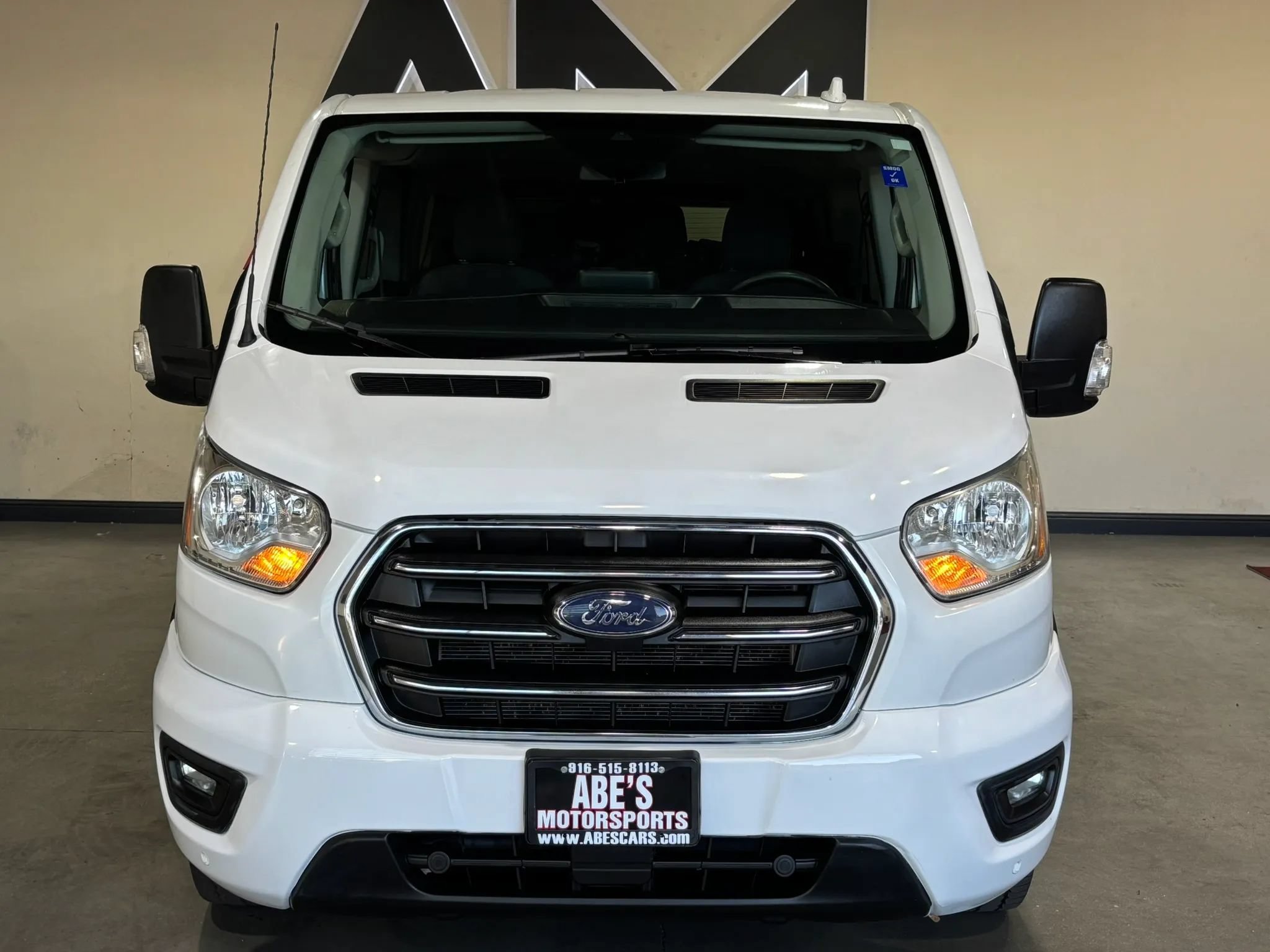 Used 2020 Ford Transit 350 XLT RWD image 2