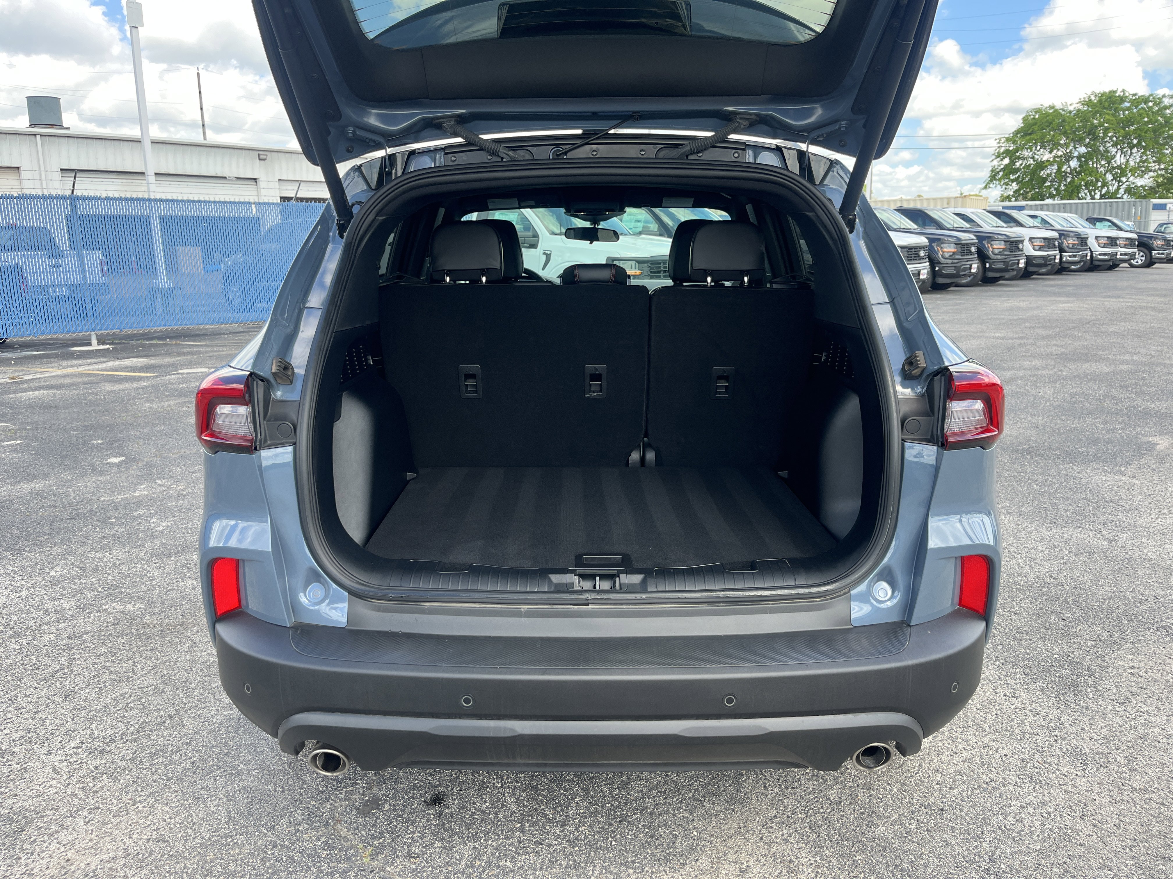 Used 2025 Ford Escape ST-Line w/ Tech Pack #1 image 5