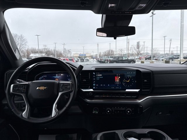 Used 2023 Chevrolet Silverado 1500 LT image 13