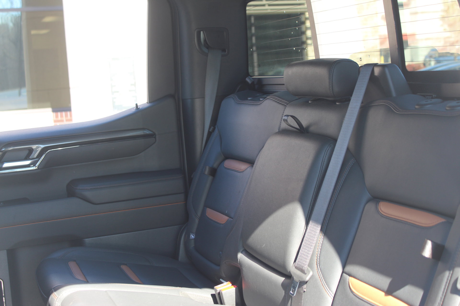 Used 2023 GMC Sierra 1500 AT4 w/ AT4 Premium Package image 31